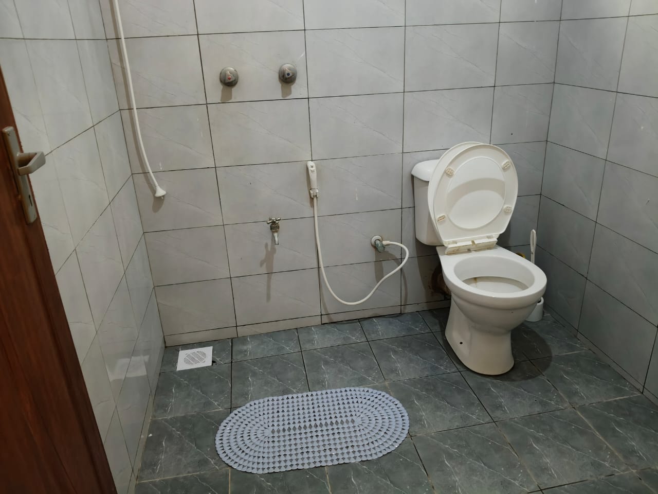 whatsapp image 2025 12 09 at 08.30.15